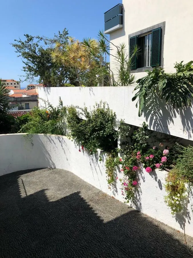 Hotel Train House Funchal  Penzion Funchal (Madeira)